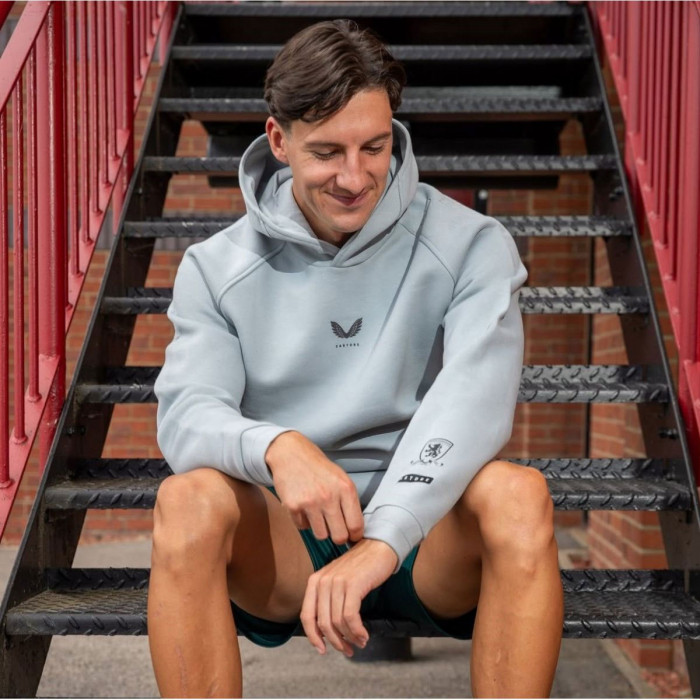 25 Ad Adapt Over Head Hoody