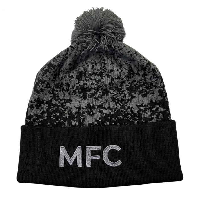 25 Gradient Bobble Hat